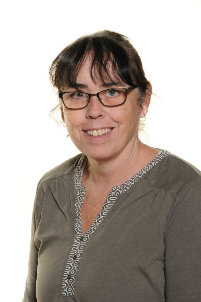 LOU 0840 Mrs Rose Clarke