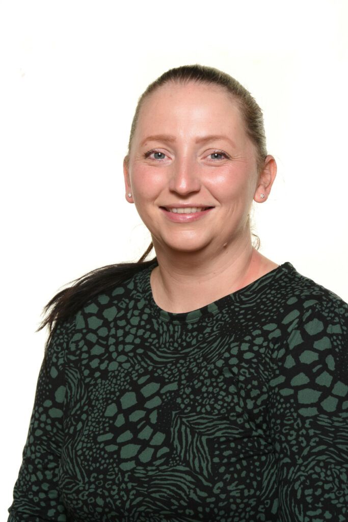 Shelly Burnett