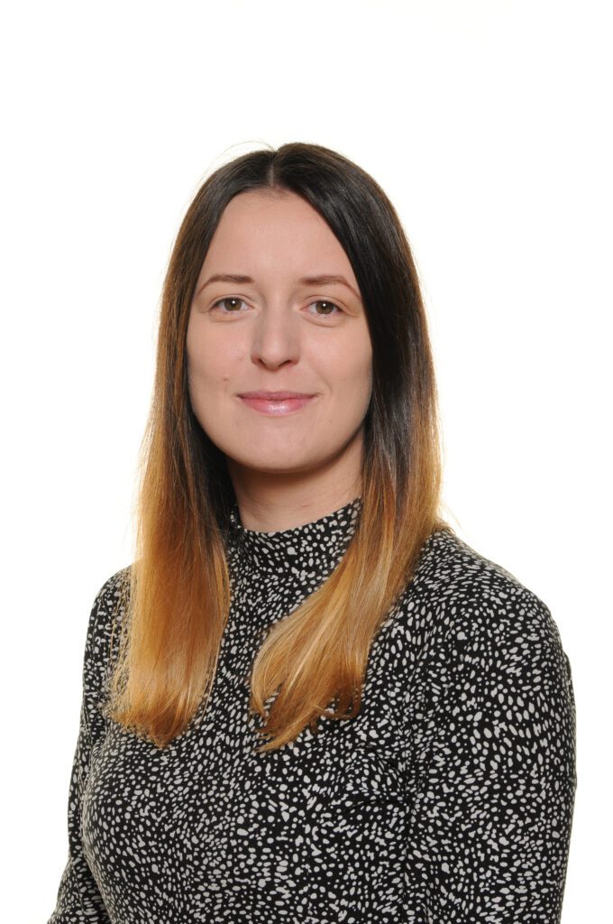 LOU 0021 Ms Gosia Dabrowska